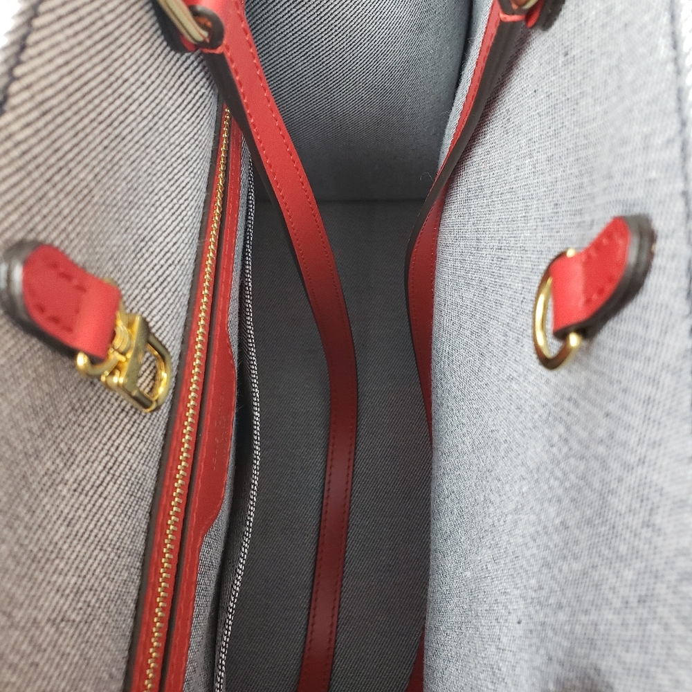New!! Authentic Louis Vuitton ONTHEGO Tote Bag - Picture 9 of 12